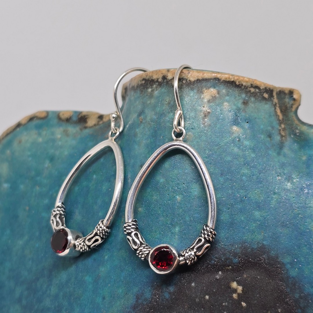 Sterling silver garnet earrings image 2